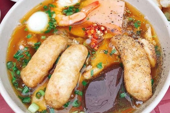 Bánh Canh Cua - Trà Sữa Như Nguyễn - Nguyễn Văn Lượng