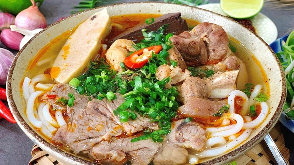 Bún Bò 76 - Nam Kỳ Khởi Nghĩa