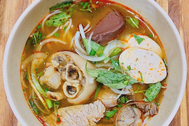 Gánh Bún Bò Anh Tuấn - Sunrise Riverside