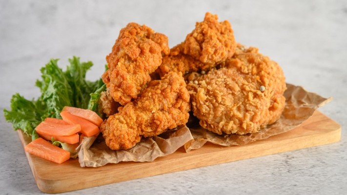 Nem Chua Rán, Viên Chiên Mix & Xoài Bao Tử - Nguyễn Trãi