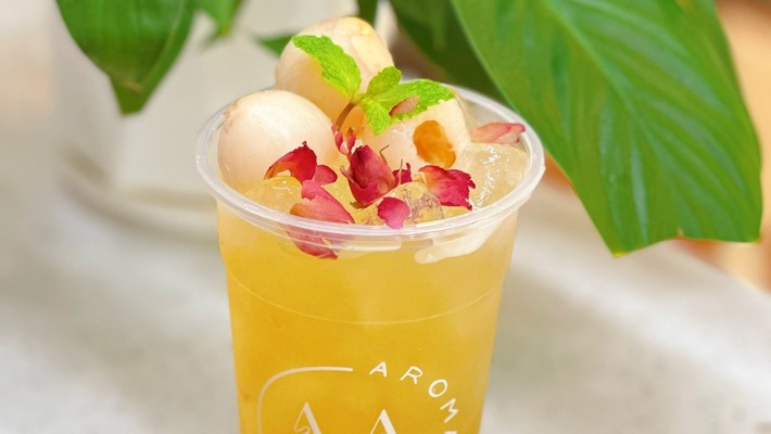 VEE LÊ TEA, CAFE & MORE