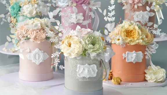 Tiệm Bánh Mia & Aris