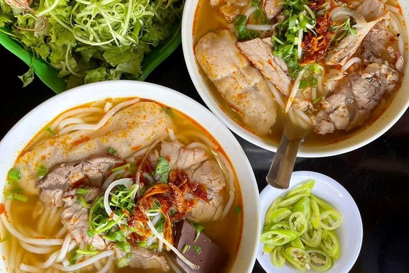 Bún Bò Huế Sông Hương - Trường Chinh