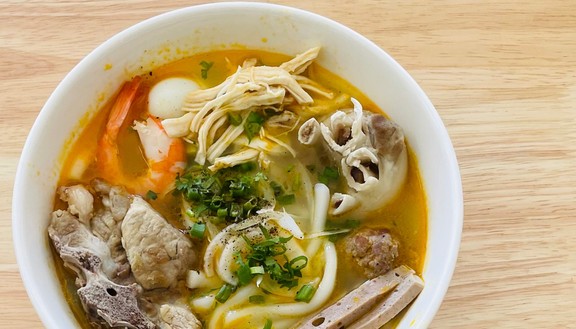 Vũ Quán - Bánh Canh Hà Lan Buôn Mê - Hiệp Bình