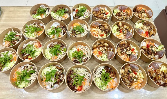 Bếp Chay Cô Quýt - Bánh Lọc Chay, Bún Nướng & Bánh Hỏi Chay