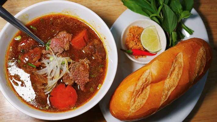 Bánh Mì Bò Kho & Cà Phê Muối - 89 An Thượng 17