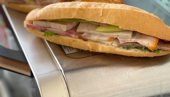 Bánh Mì Anh Thư - Lê Duẩn