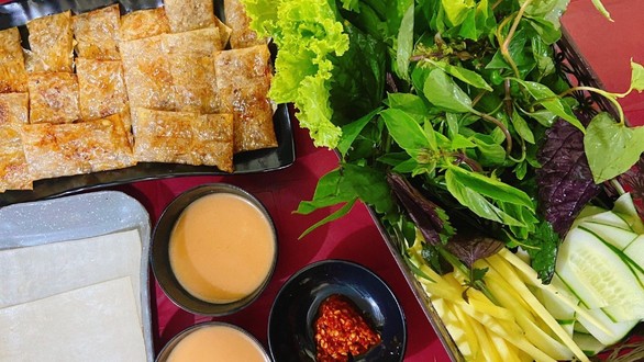 Tiệm Chả Lụi 2 Men - 1054 Nguyễn Ái Quốc