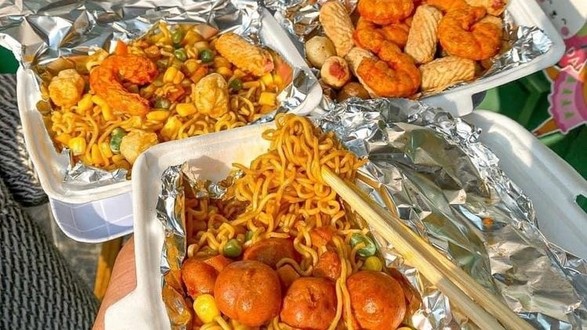 TIỆM NHÀ MEIMEI - Mì Trộn Indomie - Hoàng Quốc Việt