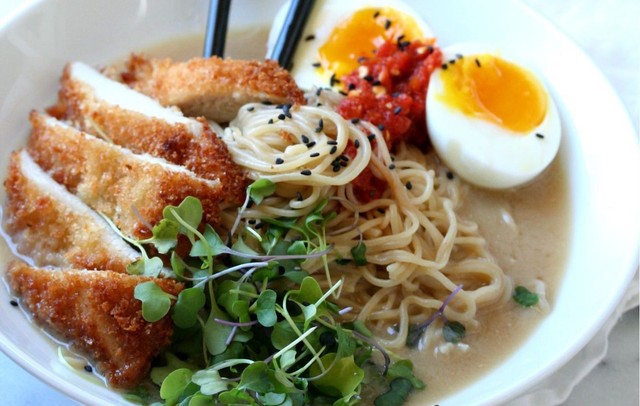 Izakaya Nekochan - 374 Hoàng Minh Thảo