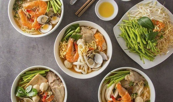Bún Thái Tám Tỵ - Quốc Lộ 1A