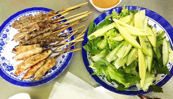 Nem Chả Lụi Cô Mười - Nguyễn Huệ