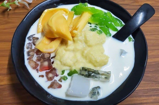 Chè Kim Phụng - Chè, Sinh Tố & Trà Trái Cây - 67/5 Châu Thị Vĩnh Tế