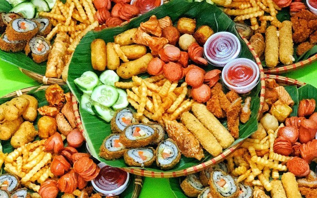 Mì Xào Cá Viên Chiên Nước Mắm & Cơm Chiên Tóp Mỡ - Thích Quảng Đức