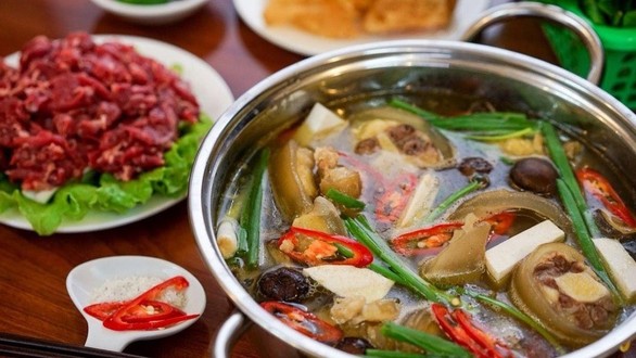 Xã Đàn Quán - Lẩu Đuôi Bò