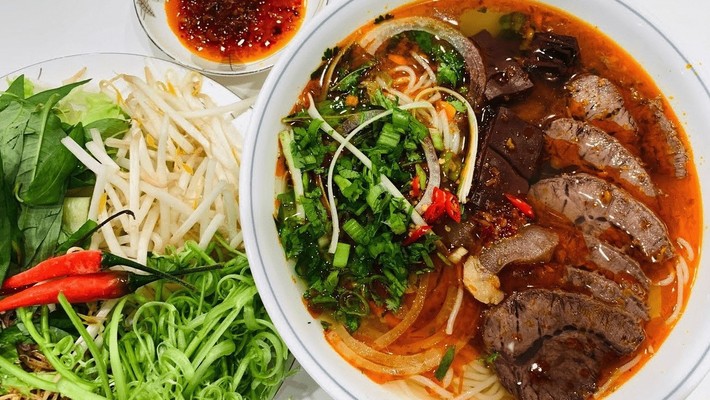 Bún Bò Huế - A Bu