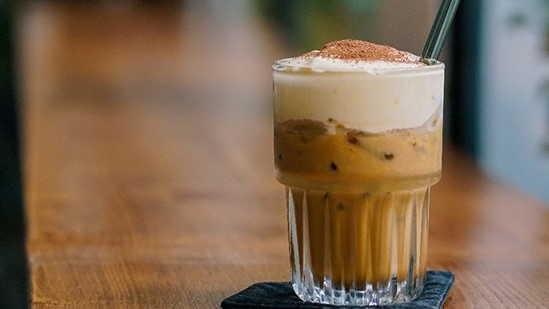 Mee Mee - Coffee & Milk Tea - Dạ Nam