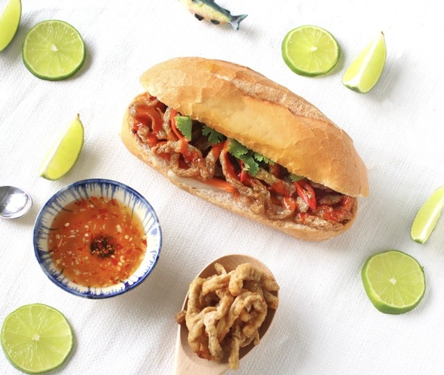 Bánh Mì Chả Cá Anh & Em - Đỗ Xuân Hợp