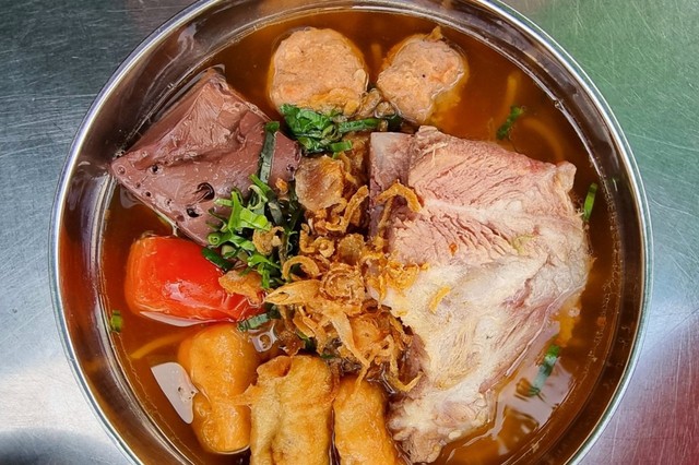 Bún Riêu Cô Ba - Nguyễn Ái Quốc