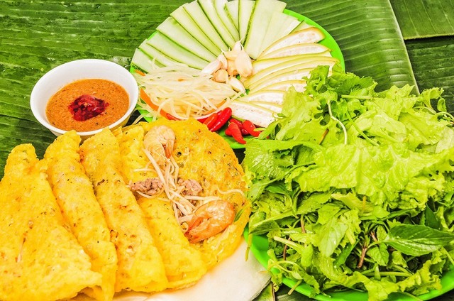 Quán Bí Đỏ - Bánh Xèo, Nem Lụi & Bún Thịt Nướng - Văn Tiến Dũng