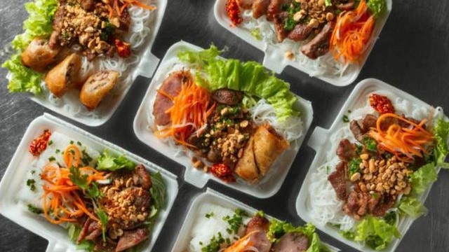 Út Hà - Bún Thịt Nướng & Bún Thịt Xào - Tiền Lân 1