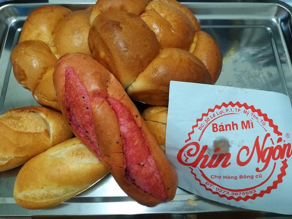 Bánh Mì Chín Ngón - Lê Lợi