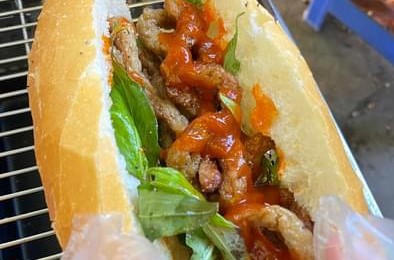 Bánh Mì Chả Cá Má Hải - Lê Triệu Kiết