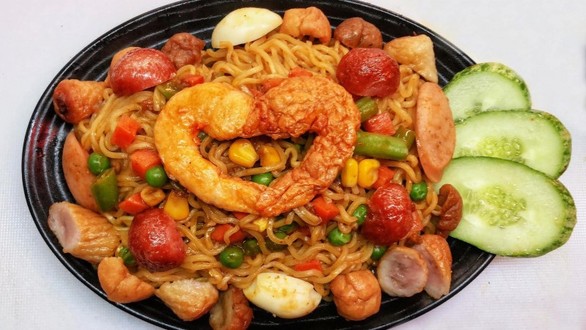 Tiệm Ăn Vặt A Cương - Mì Trộn Trộn Indomie & Các Món Ăn Vặt