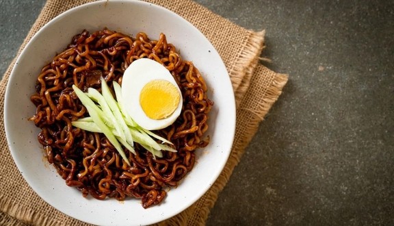 Tiệm Mì Tương Đen Chaewon - Đường 34B