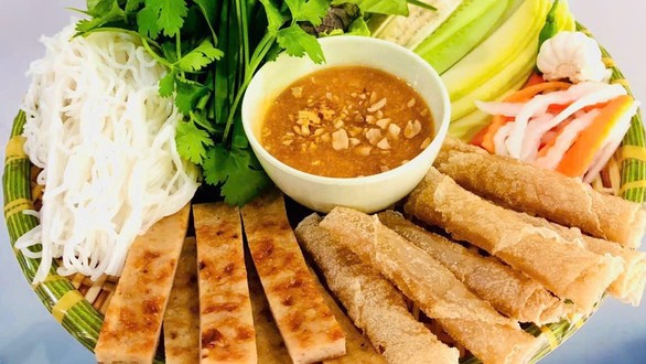 Nem Nướng Nha Trang & Bún Chả Cá - Kim Ngân Quán