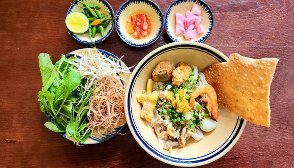 Mì Quảng Cô Vân - Ung Văn Khiêm