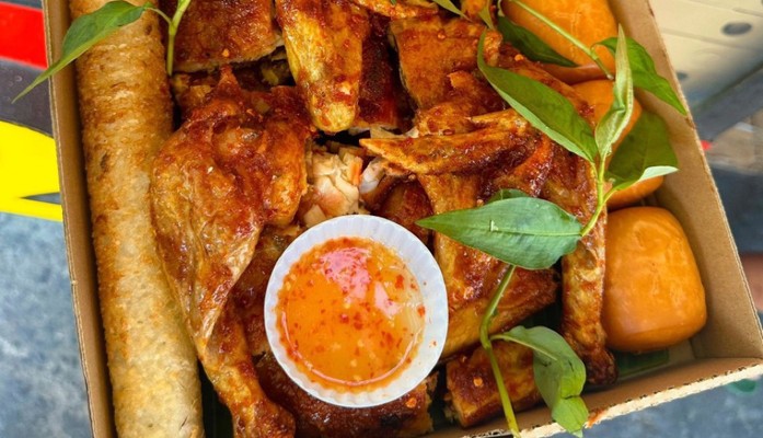 Gà Quay 217 - Nguyễn Văn Cừ