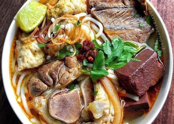 Bún Bò 86 - Ốc Biển & Lẩu - KDC Phú Hoà