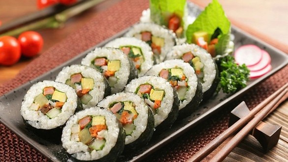 Kimbap Gia Hũ - Mạc Thiên Tích