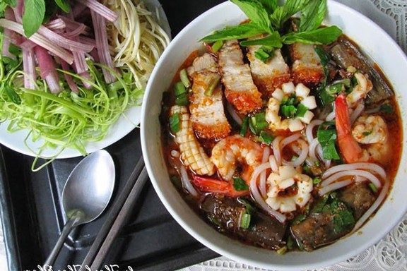 Bún Mắm, Bún Thái & Hủ Tiếu Bò Viên Phú Quý