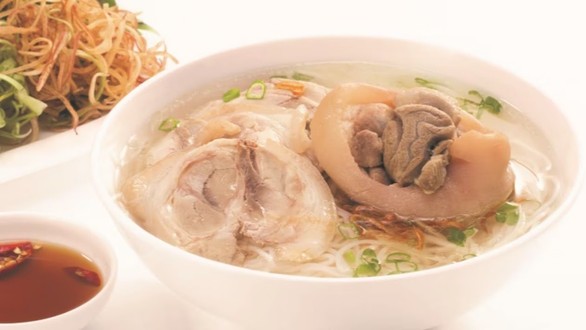 Xa Lộ Quán - Bún Giò Heo (Quán Gốc)