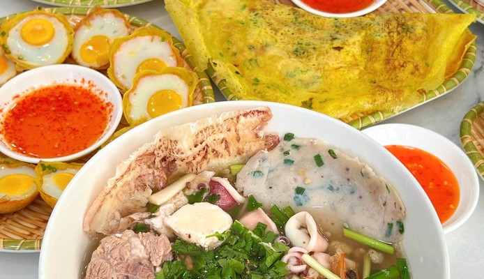 Hủ Tiếu Mực Vũng Tàu - SU-OL SEVEN