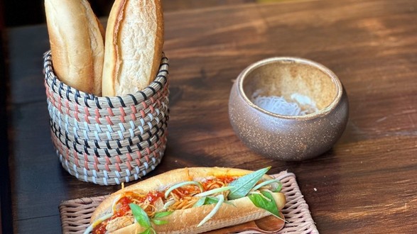 Bánh Mì Chay Metta To Go