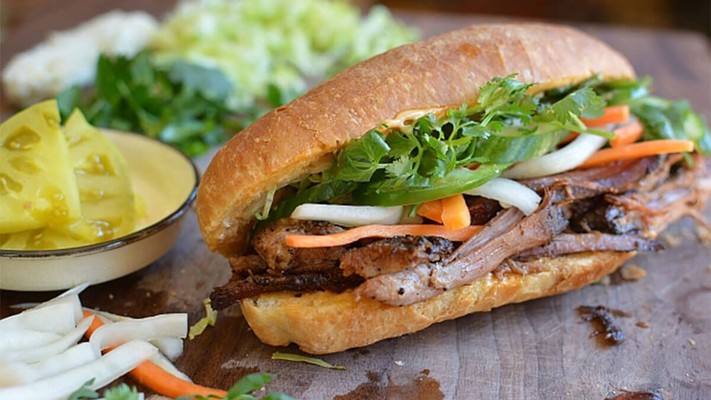 Bánh Mì Chay - VEGAN SEN XANH FOOD