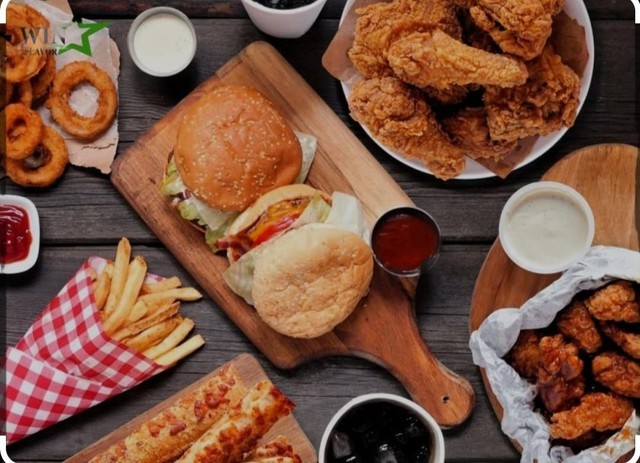 IQ CHICKEN - GÀ RÁN & MÌ Ý - 1238 Nguyễn Duy Trinh