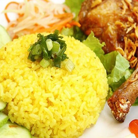 Cơm Gà 8x - Phở, Bún & Cơm Gà - Dương Khuê