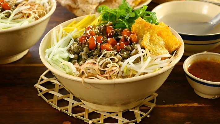 Bún Hến Mụ Ý - Tân Kỳ Tân Qúy