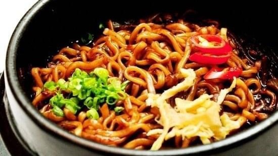 Xóm Ăn Vặt - Gà Rán Truyền Thống