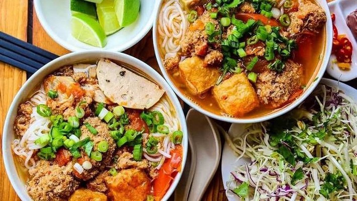 QUÁN CUA ĐỒNG - Bún Riêu Cua, Bún Đậu Mắm Tôm & Nem Cua Bể - 122/4 Yên Thế