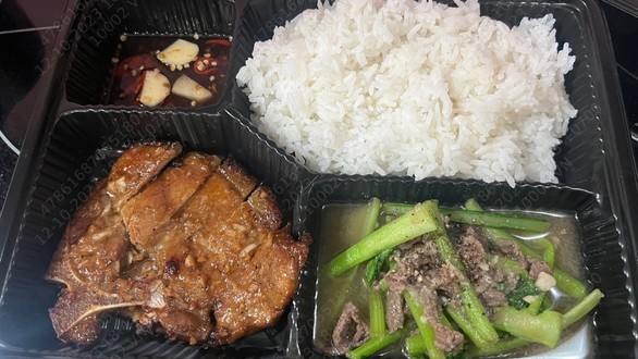 Cơm Làng Vũ Đại & Nem Nướng - Minh Hoà