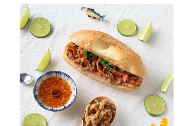 Bánh Mì Chả Cá 3 Hưng - Văn Công Khai