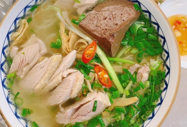 Bún Ngan - Xào Lăn - Hào Nam