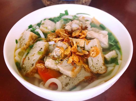 Lê Kim Quán - Bánh Canh, Bún Chả Cá Sứa & Nem Nướng Nha Trang