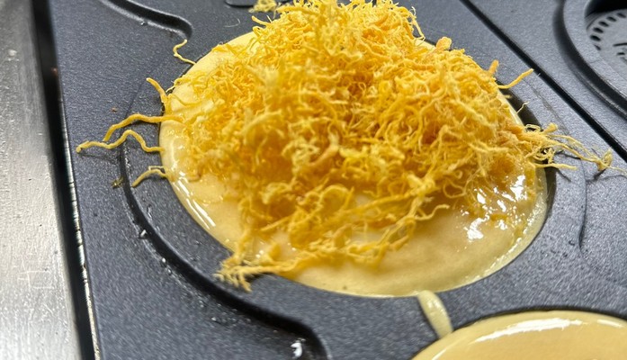 Bánh Nướng Xưa & Nay - Bánh Đồng Xu Pho Mai Kéo Sợi & Bánh Cá Su Kem - Phố Đi Bộ Bạch Đằng