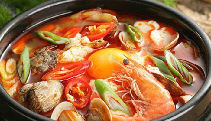 Lẩu Thái Hải Sản Trang Tấm - 35 Thái Thịnh